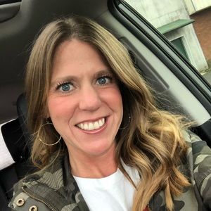 Meet your Posher, Dawn